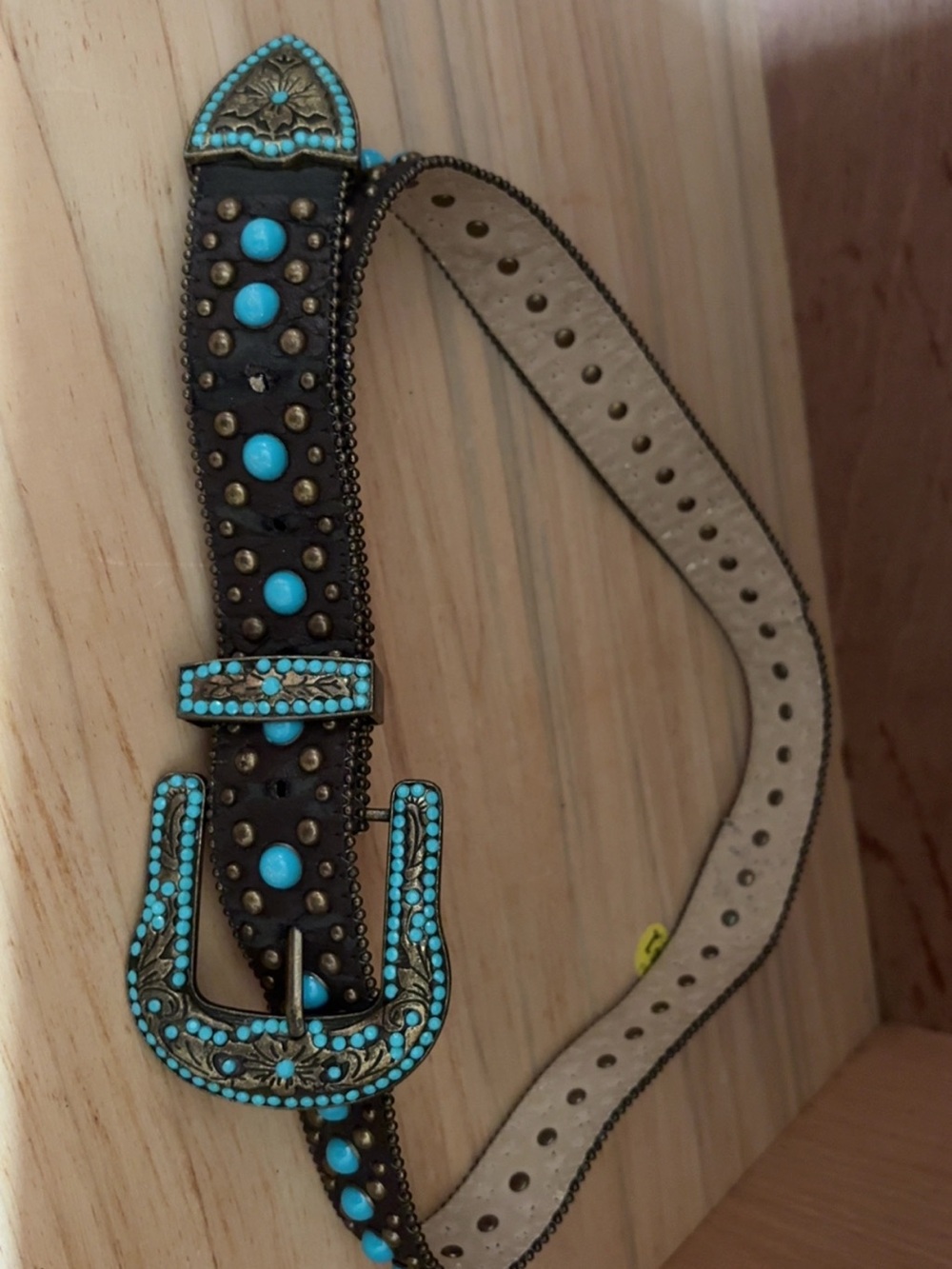 Western Turquoise Accent Studded Women’s Belt